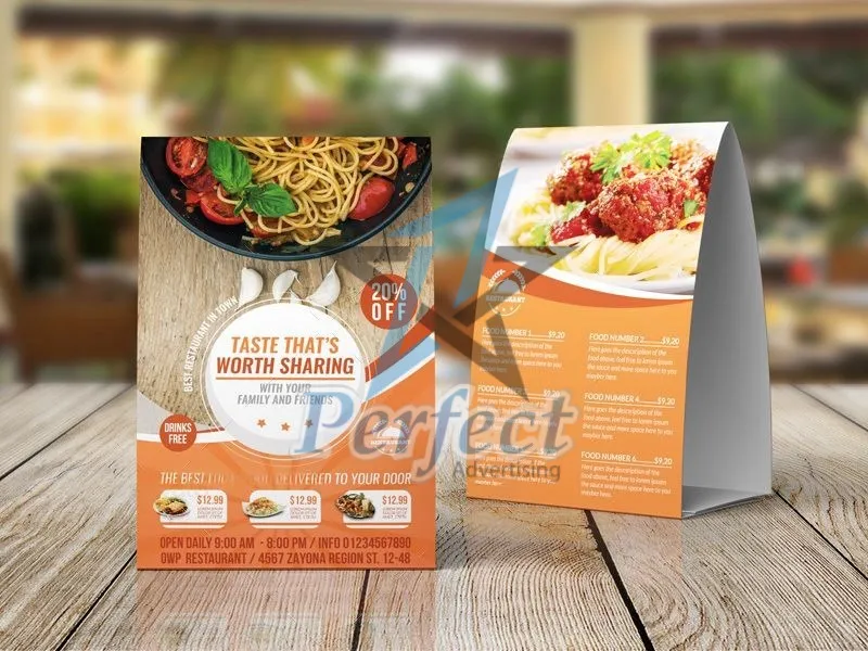 Các kích thước tent card phổ biến trên thị trường