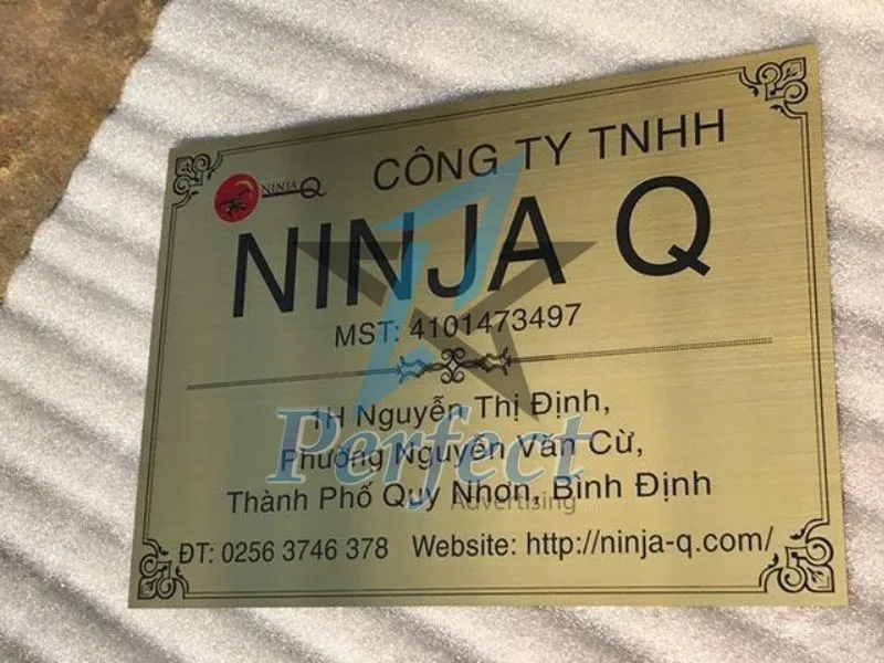 Cách lựa chọn dịch vụ in UV bảng hiệu phù hợp