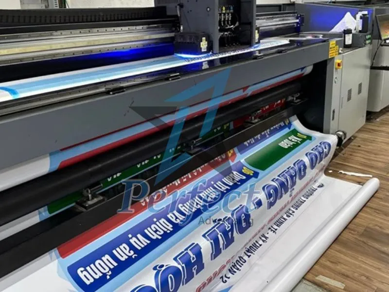 Ưu nhược điểm của dịch vụ in bạt UV