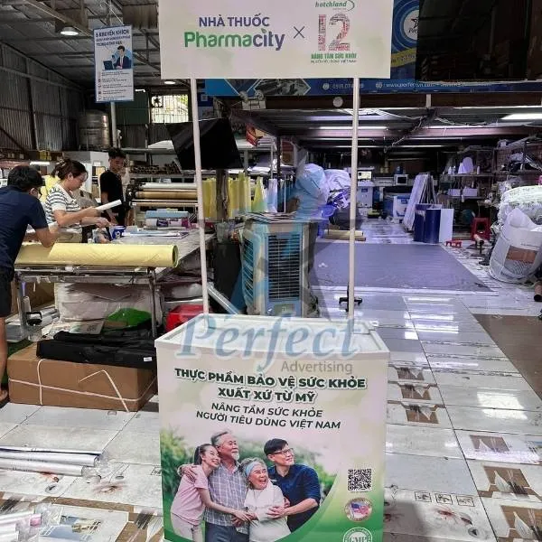 booth nhựa thực phẩm bảo vệ sức khỏe phục vụ quảng cáo offline