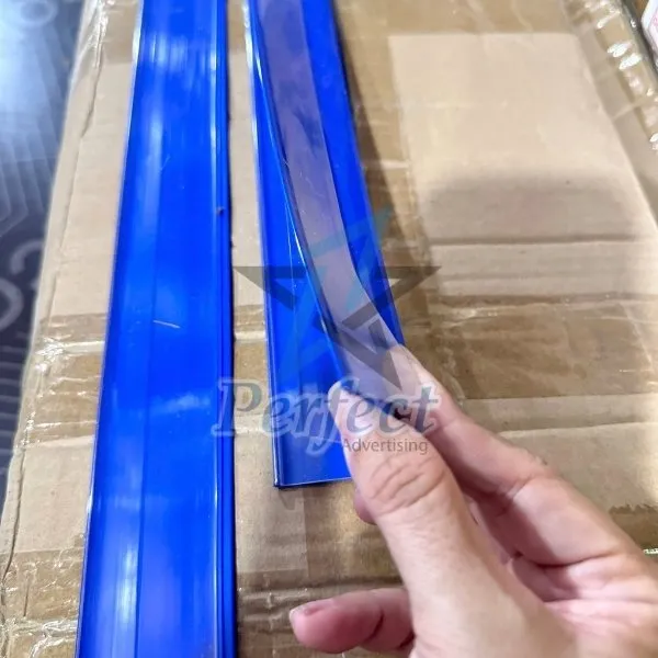 nẹp cài giá siêu thị PE xanh dương bảo vệ tem giá